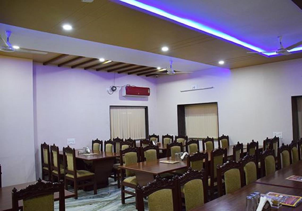 Hotel Amar Palace Ābu Road Kültér fotó