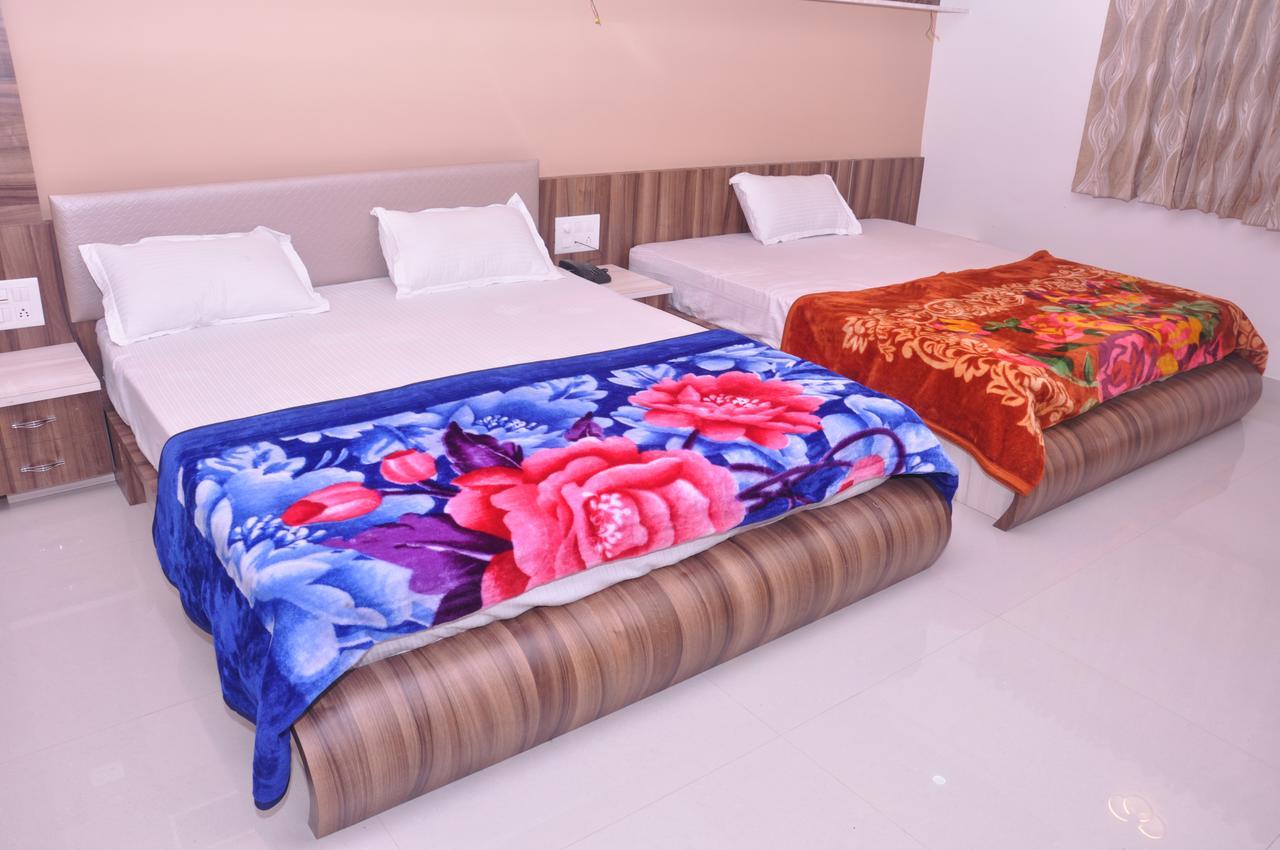 Hotel Amar Palace Ābu Road Kültér fotó